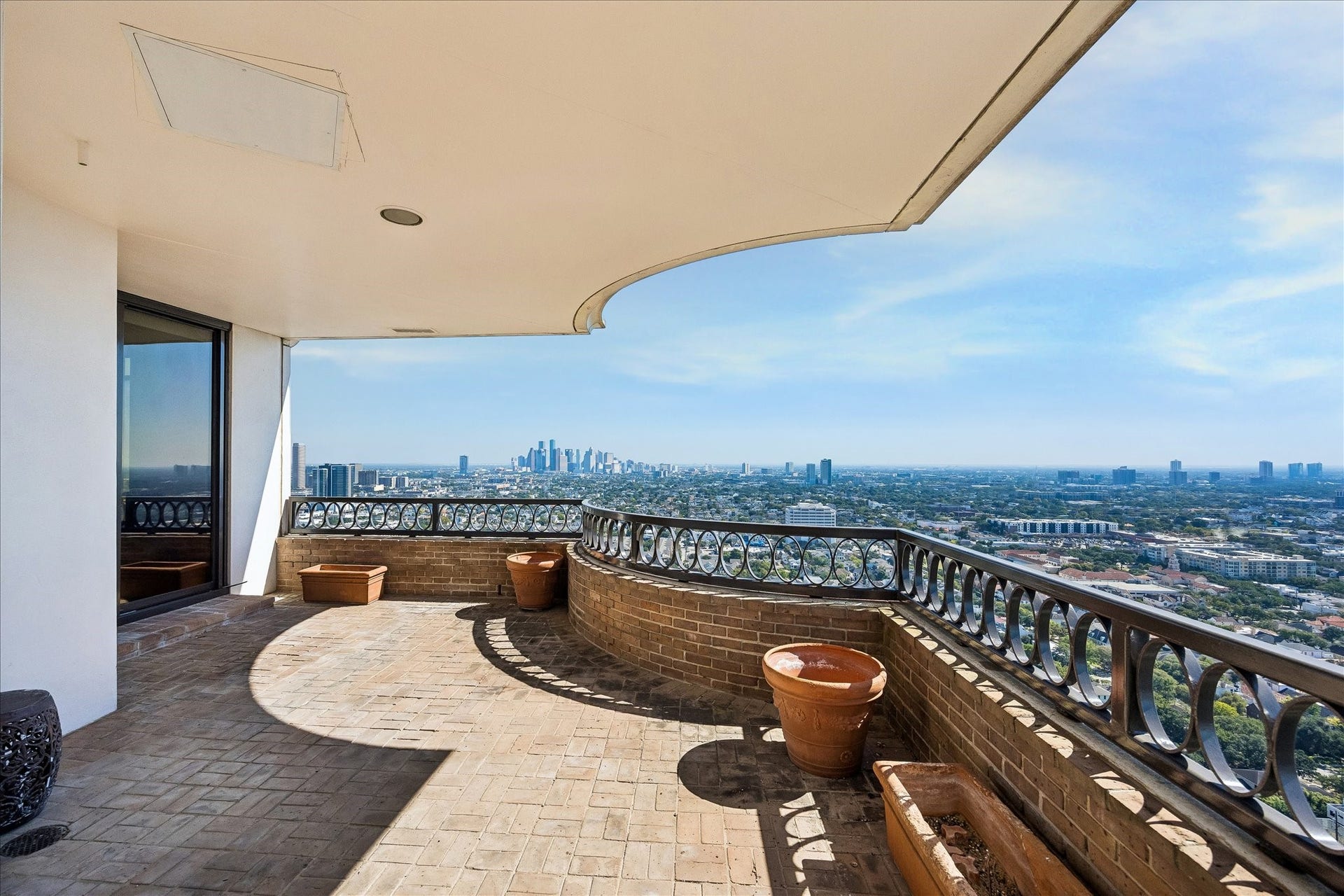 2121 Kirby Drive, #26S, Houston, TX 77019