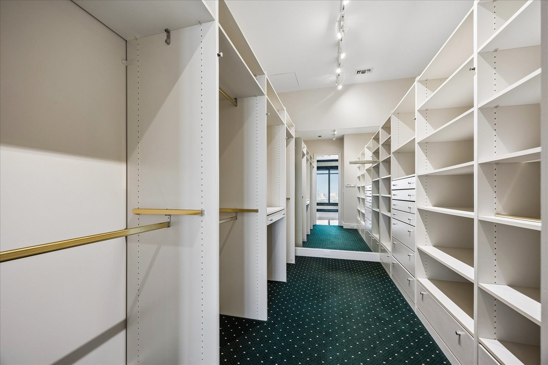 2121 Kirby Drive, #26S, Houston, TX 77019