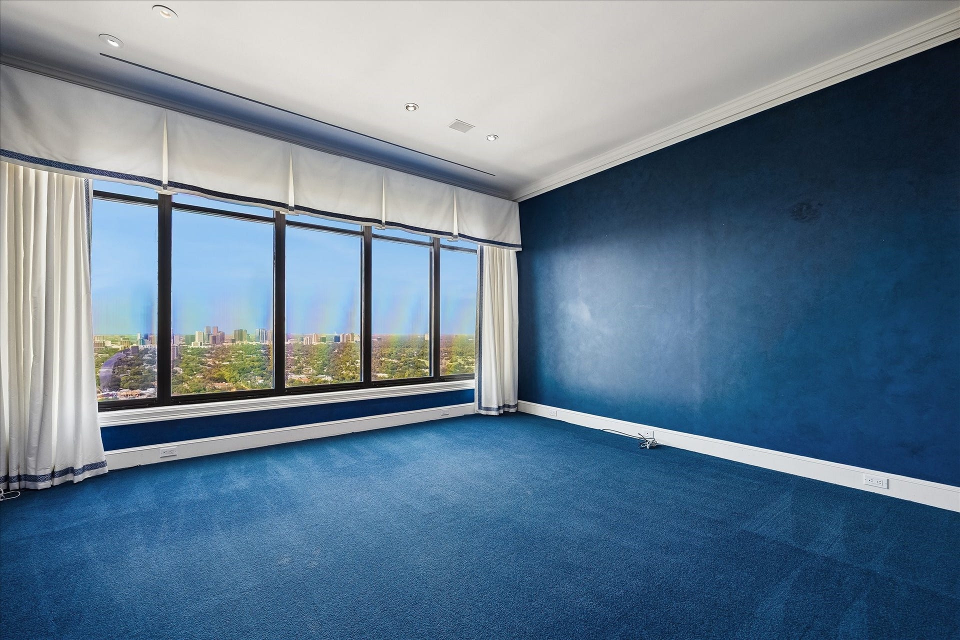 2121 Kirby Drive, #26S, Houston, TX 77019