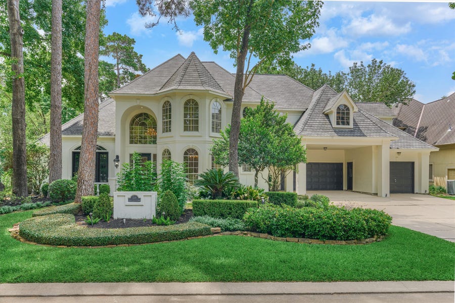Property photo for 319 S Silvershire Circle, The Woodlands, TX