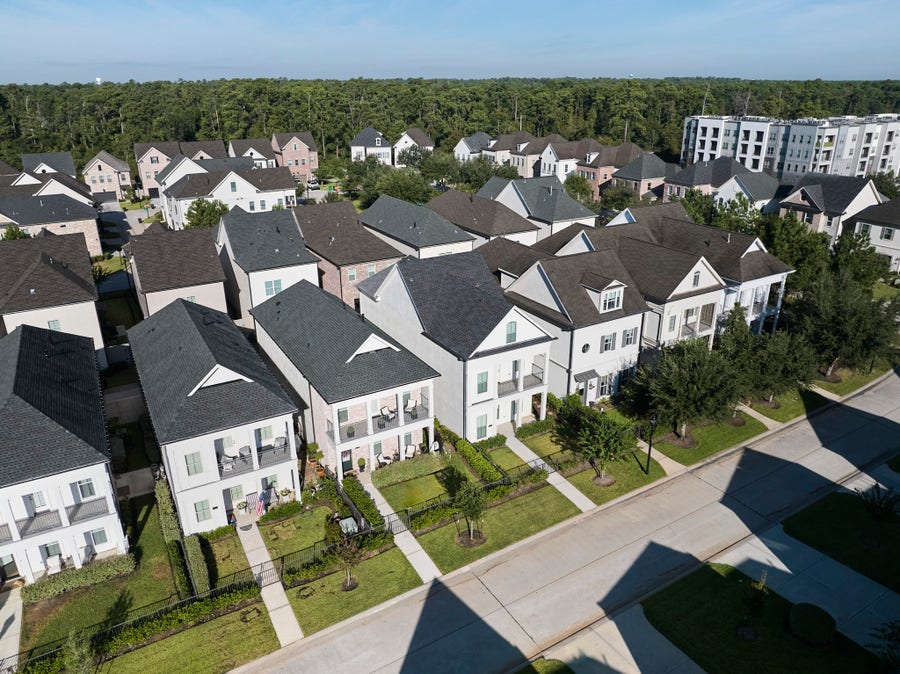 Property photo for 25118 Devlin Creek Drive, Spring, TX