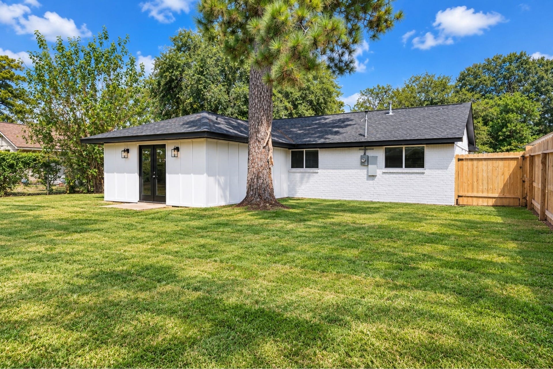 6410 Hopper Road, Houston, TX 77016 6410 Hopper Road, Houston, TX 77016
