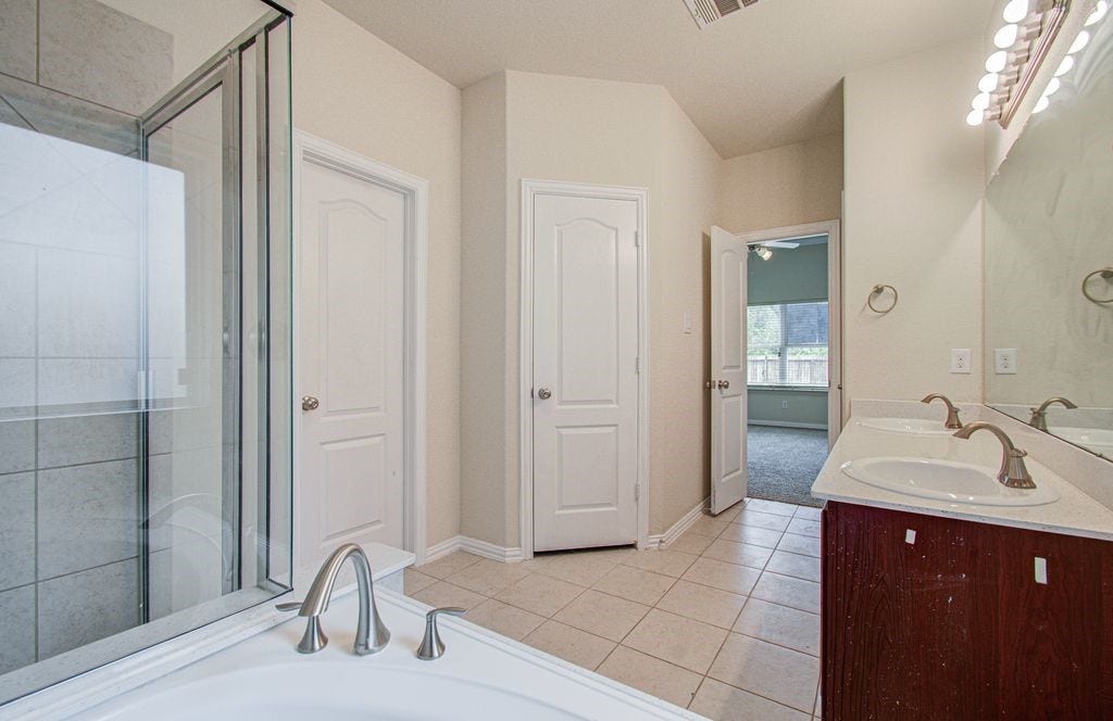 309 Burgundy Drive, Alvin, TX 77511 309 Burgundy Drive, Alvin, TX 77511