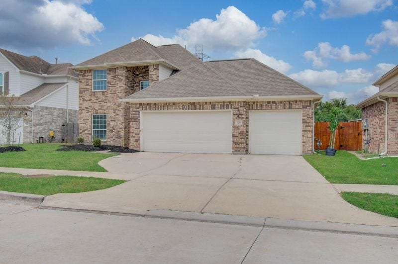 309 Burgundy Drive, Alvin, TX 77511 309 Burgundy Drive, Alvin, TX 77511