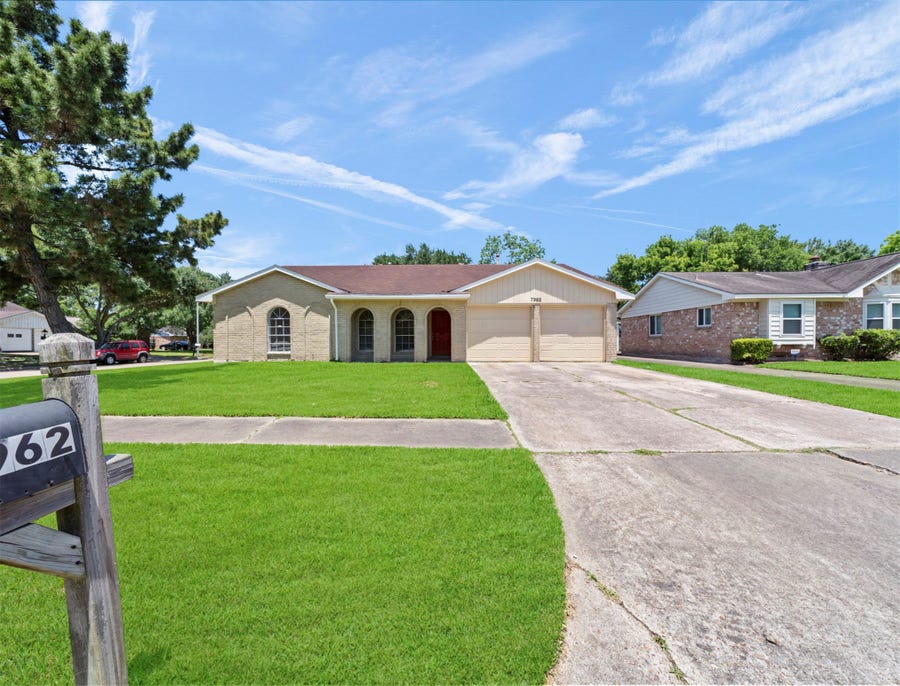 Property photo for 7962 Southmeadow Drive, Houston, TX