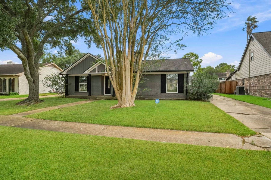 Property photo for 11514 Sagewillow Lane, Houston, TX