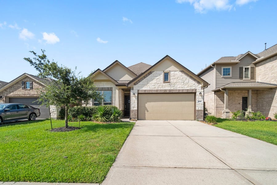 Property photo for 4234 Green Landing Drive, Spring, TX