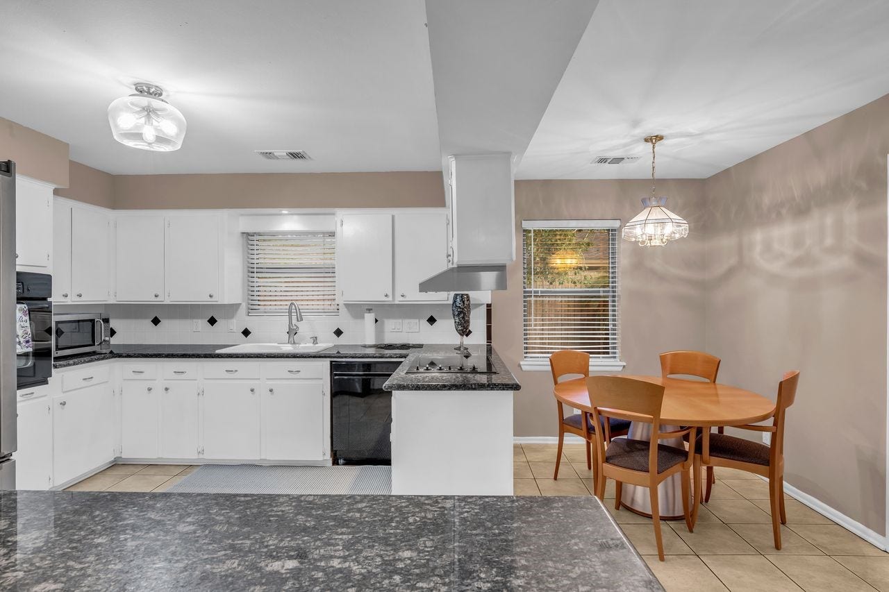 5734 Sanford Road, Houston, TX 77096 5734 Sanford Road, Houston, TX 77096