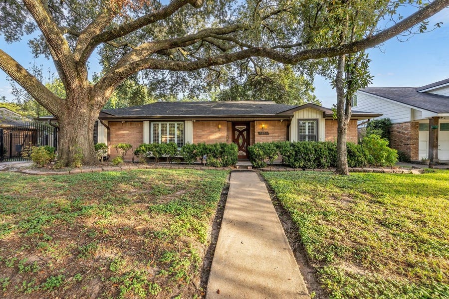 Property photo for 5734 Sanford Road, Houston, TX