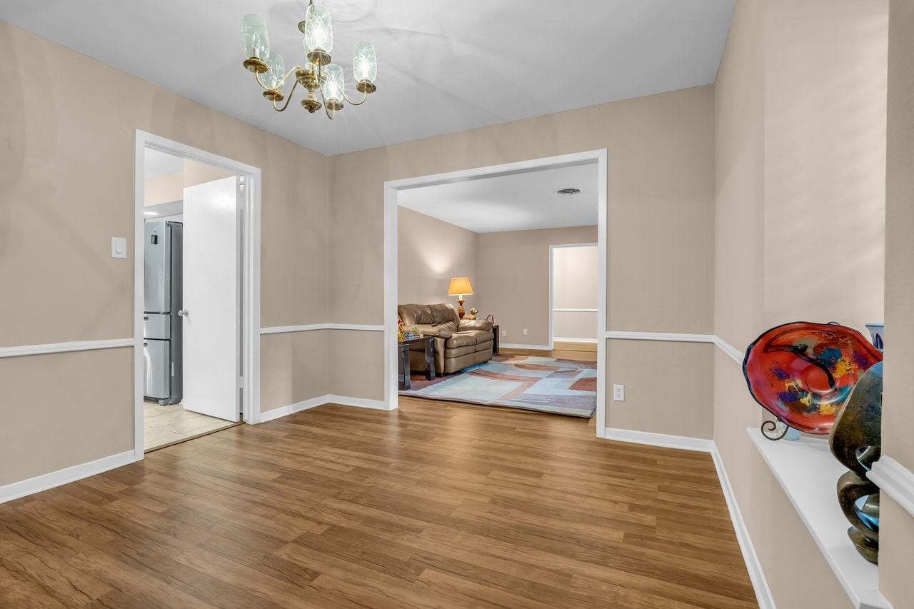 5734 Sanford Road, Houston, TX 77096 5734 Sanford Road, Houston, TX 77096