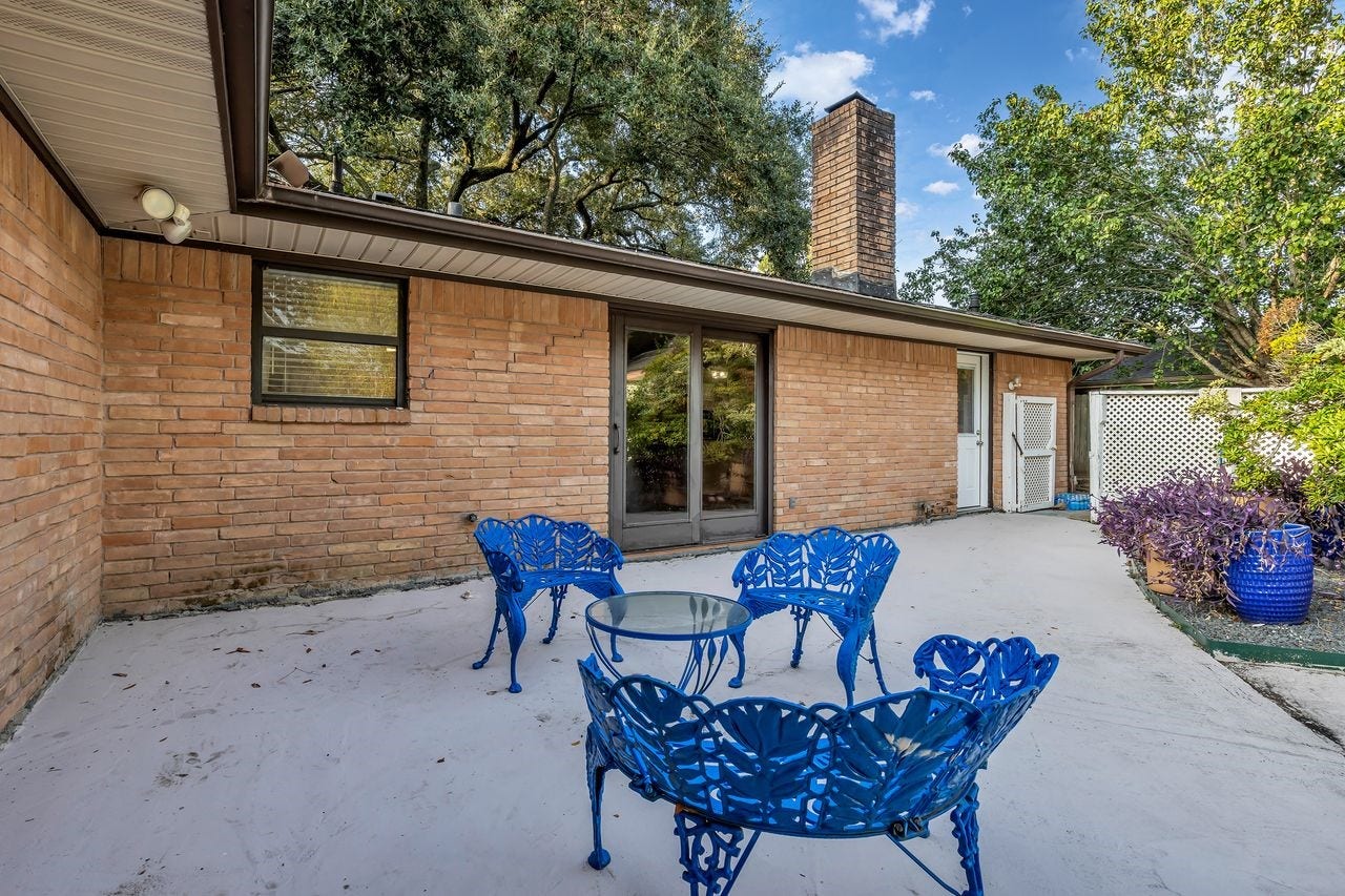 5734 Sanford Road, Houston, TX 77096 5734 Sanford Road, Houston, TX 77096