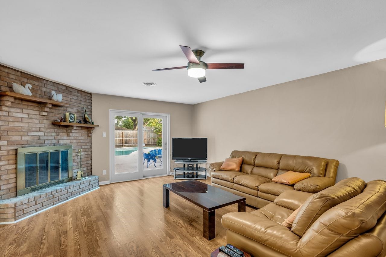 5734 Sanford Road, Houston, TX 77096 5734 Sanford Road, Houston, TX 77096