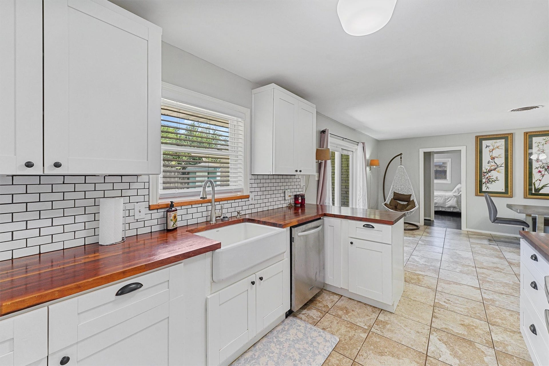 9622 Fairdale Lane, Houston, TX 77063 9622 Fairdale Lane, Houston, TX 77063