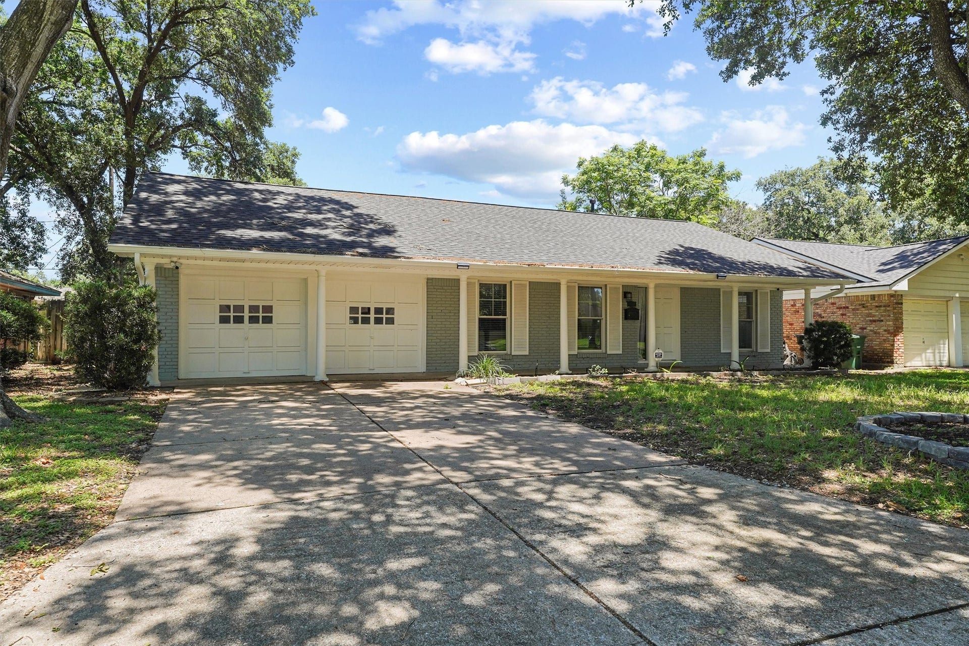 9622 Fairdale Lane, Houston, TX 77063 9622 Fairdale Lane, Houston, TX 77063