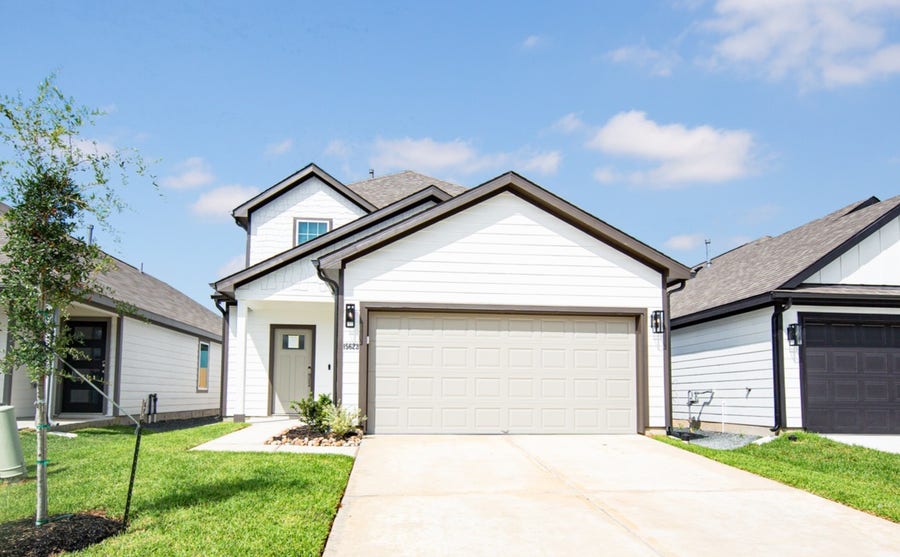Property photo for 15623 Coneflower Hills Drive, Houston, TX