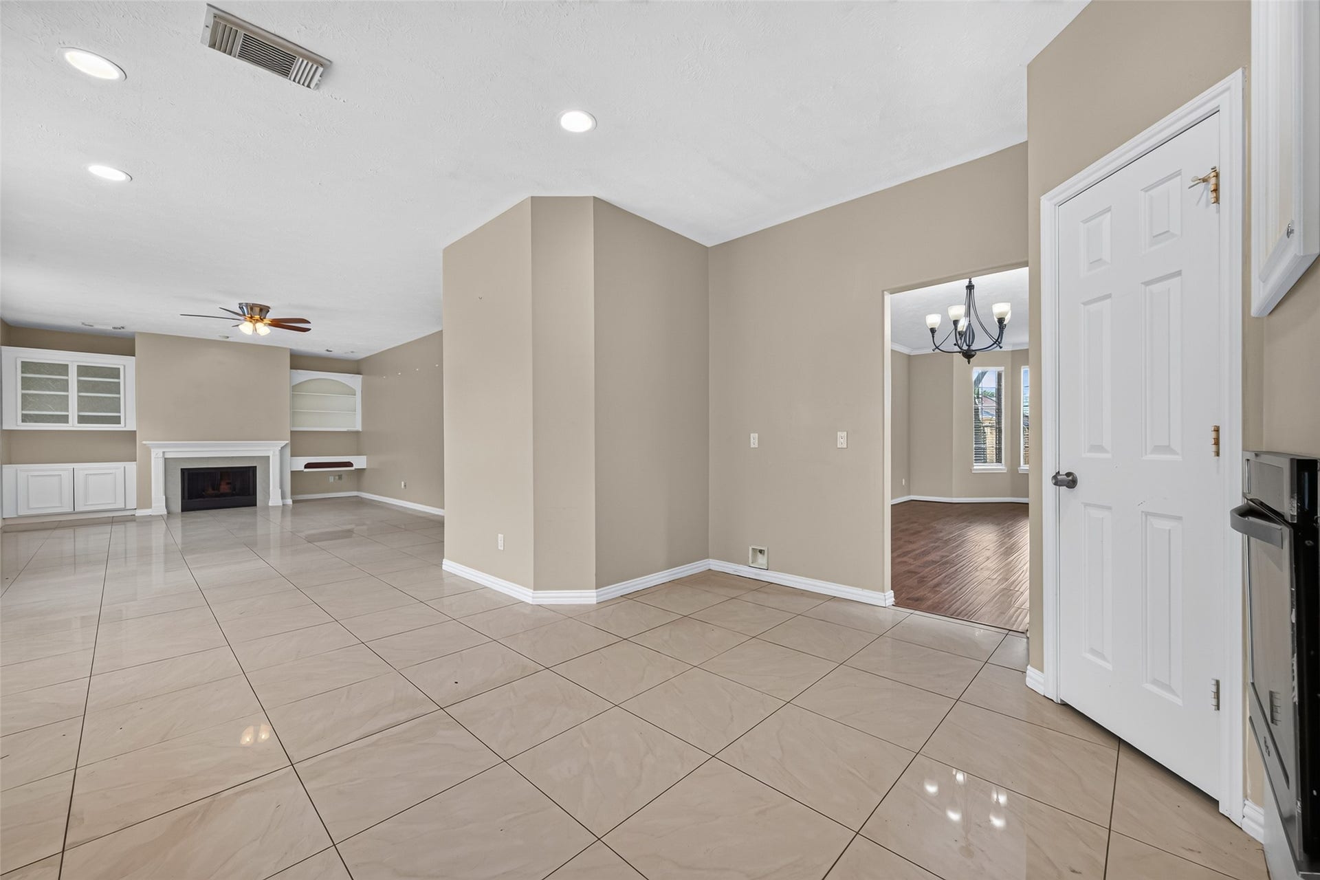 14910 White Forge Lane, Sugar Land, TX 77498 14910 White Forge Lane, Sugar Land, TX 77498