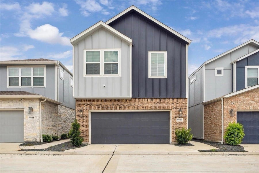 Property photo for 9820 Rugged Oaks Drive, Houston, TX
