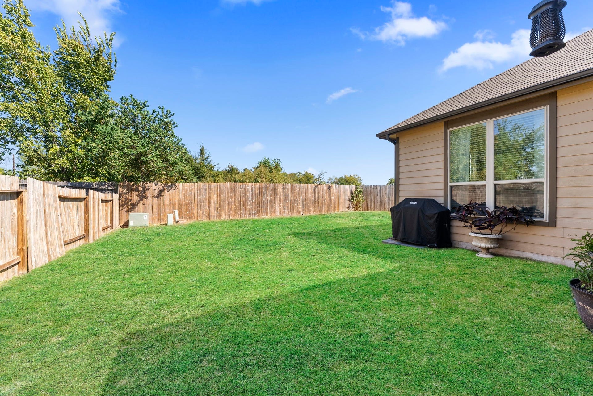 19610 Crystal Ivy Lane, Spring, TX 77388 19610 Crystal Ivy Lane, Spring, TX 77388