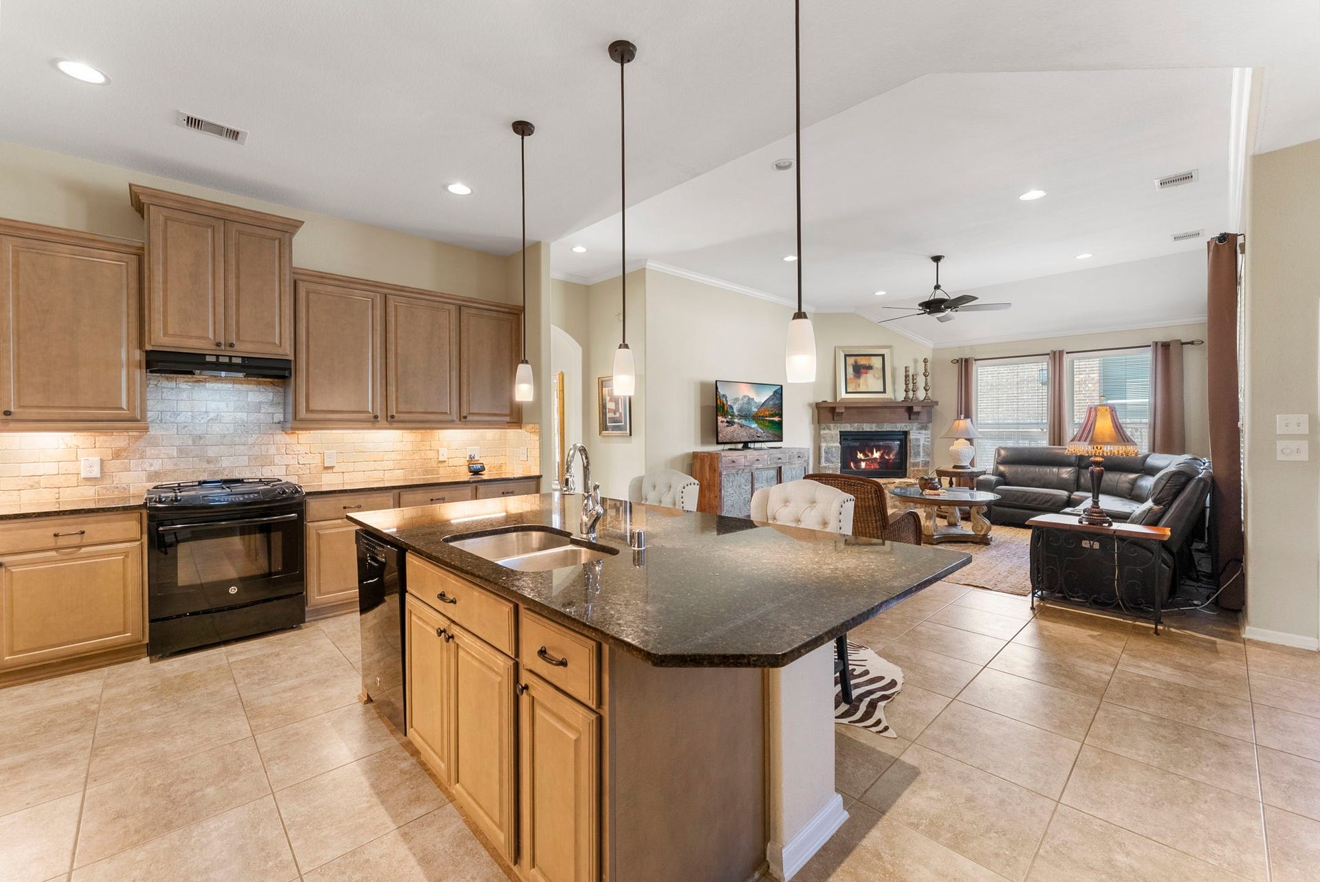 19610 Crystal Ivy Lane, Spring, TX 77388 19610 Crystal Ivy Lane, Spring, TX 77388