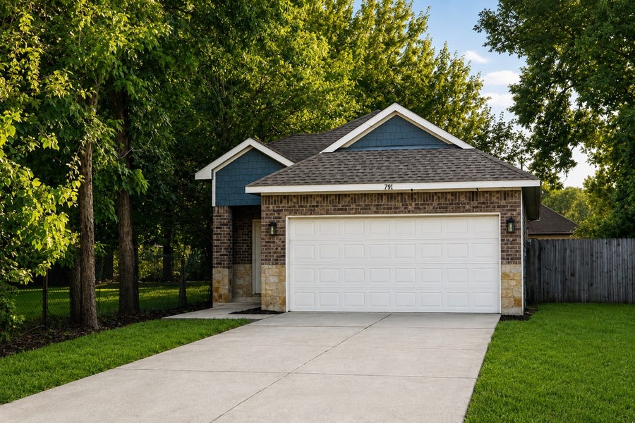 Property photo for 7911 Observatory Street, Houston, TX