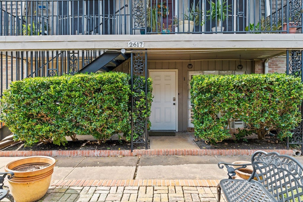 2617 Marilee Lane, #1, Houston, TX 77057 Home is located on 1st floor
