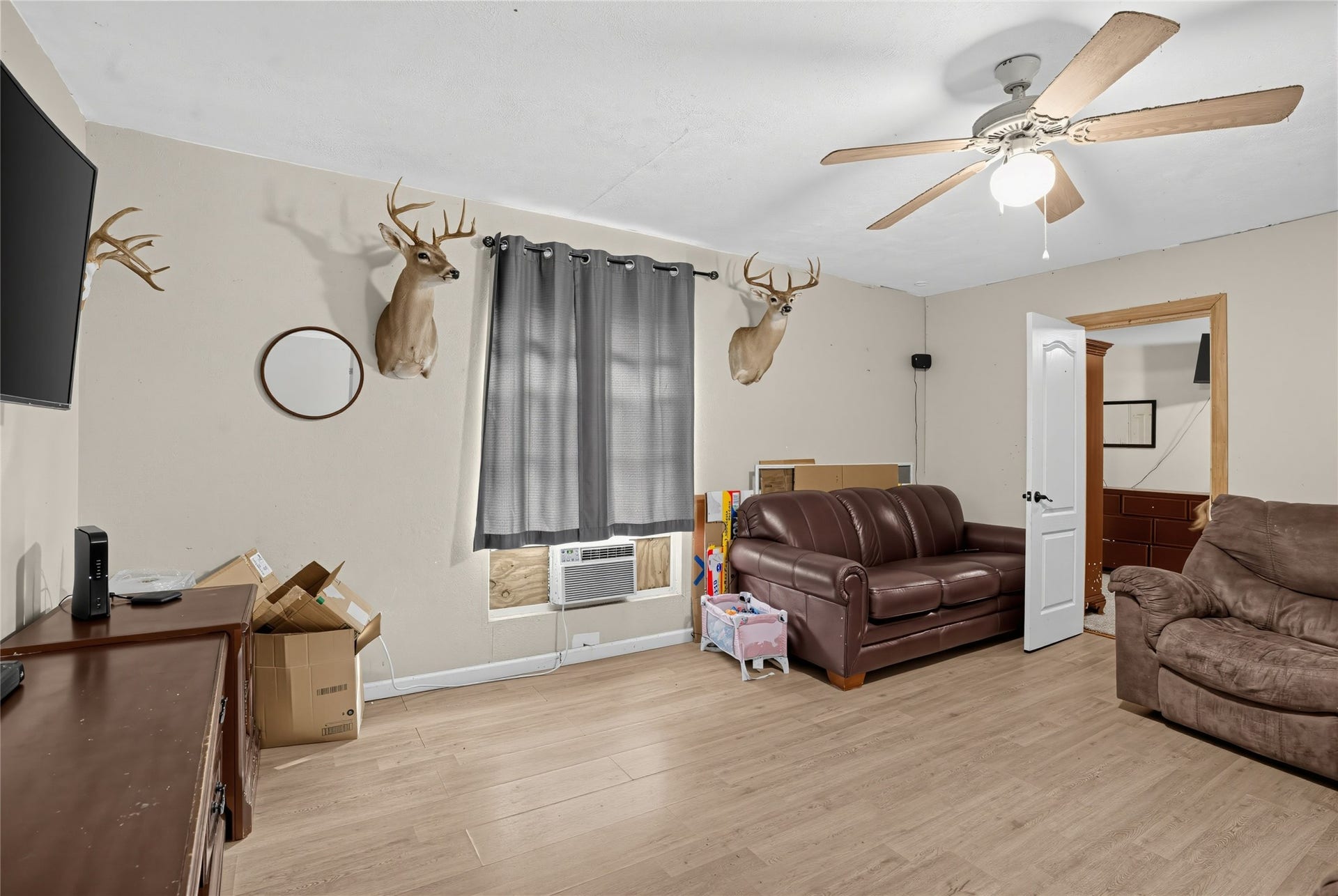 16887 Main Street, Splendora, TX 77372