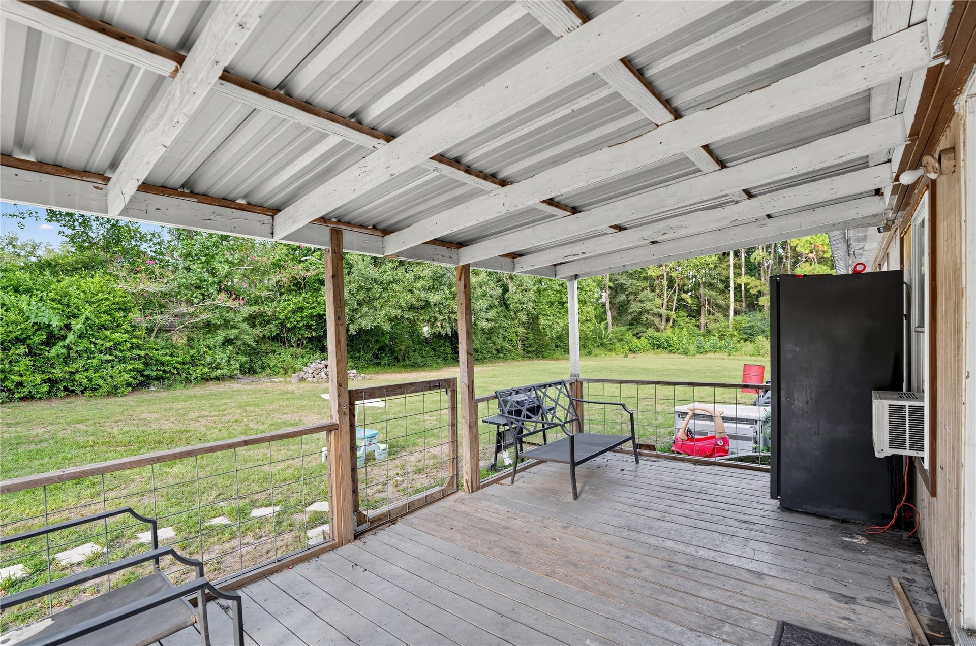16887 Main Street, Splendora, TX 77372