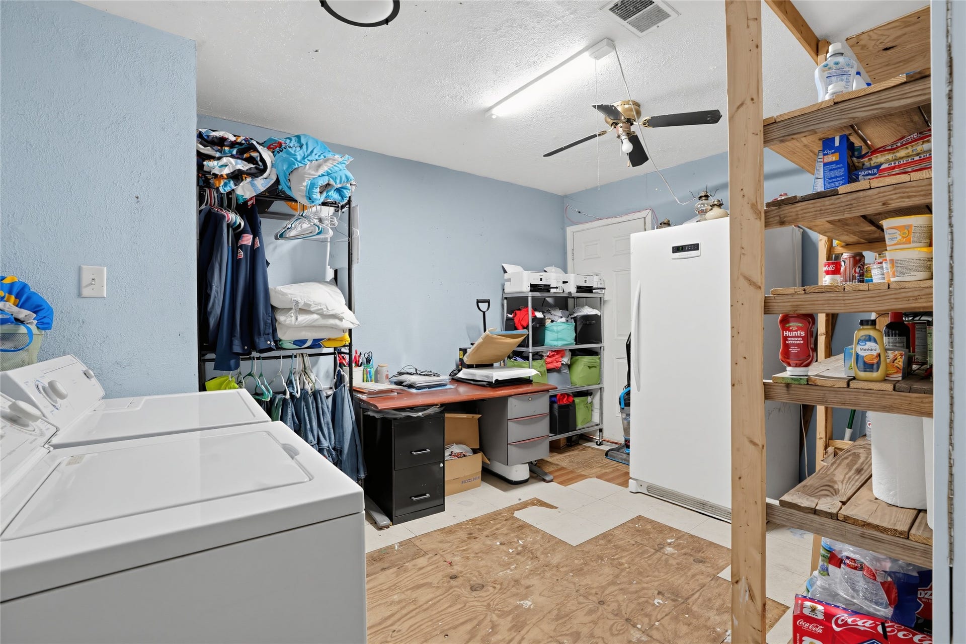 16887 Main Street, Splendora, TX 77372