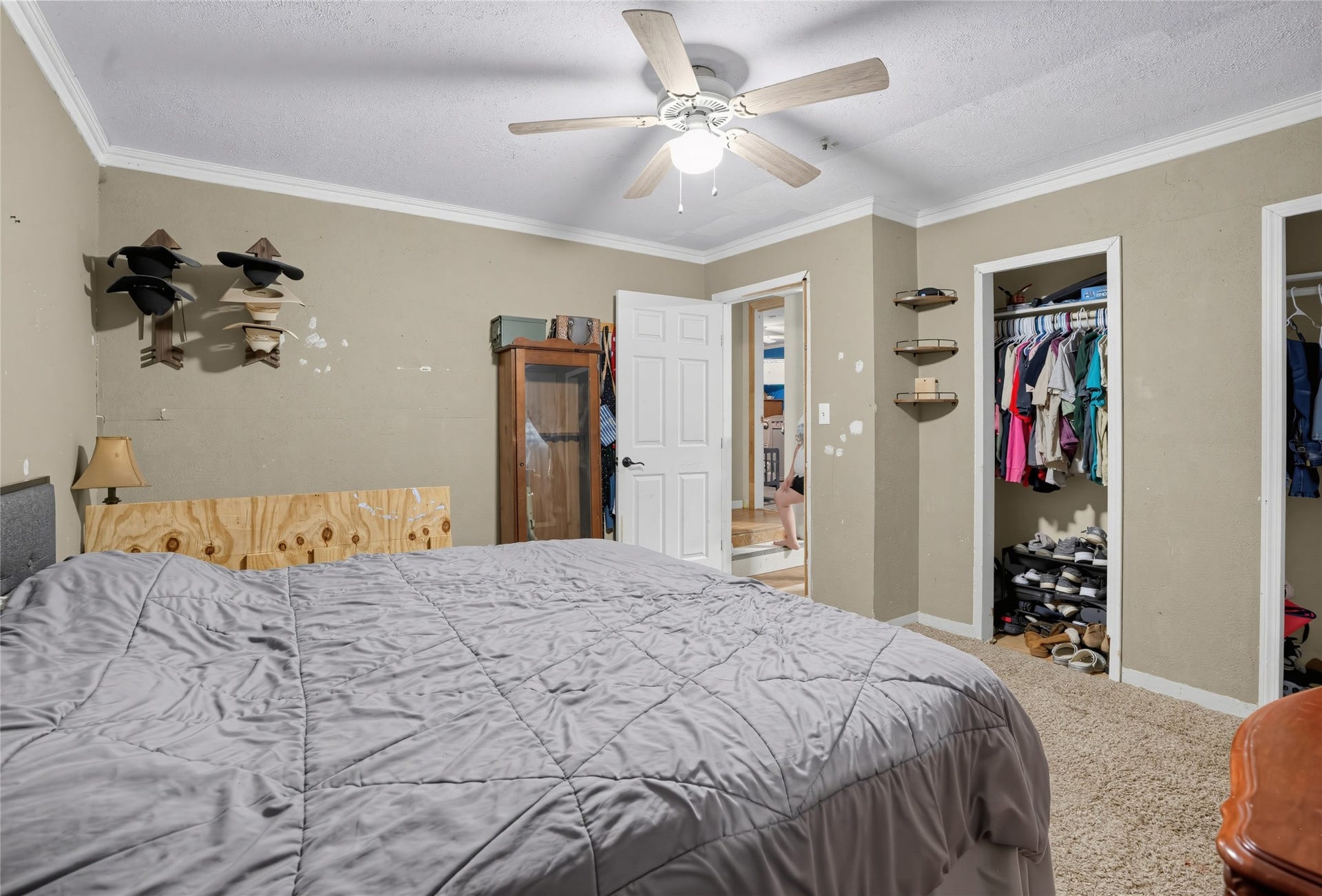 16887 Main Street, Splendora, TX 77372