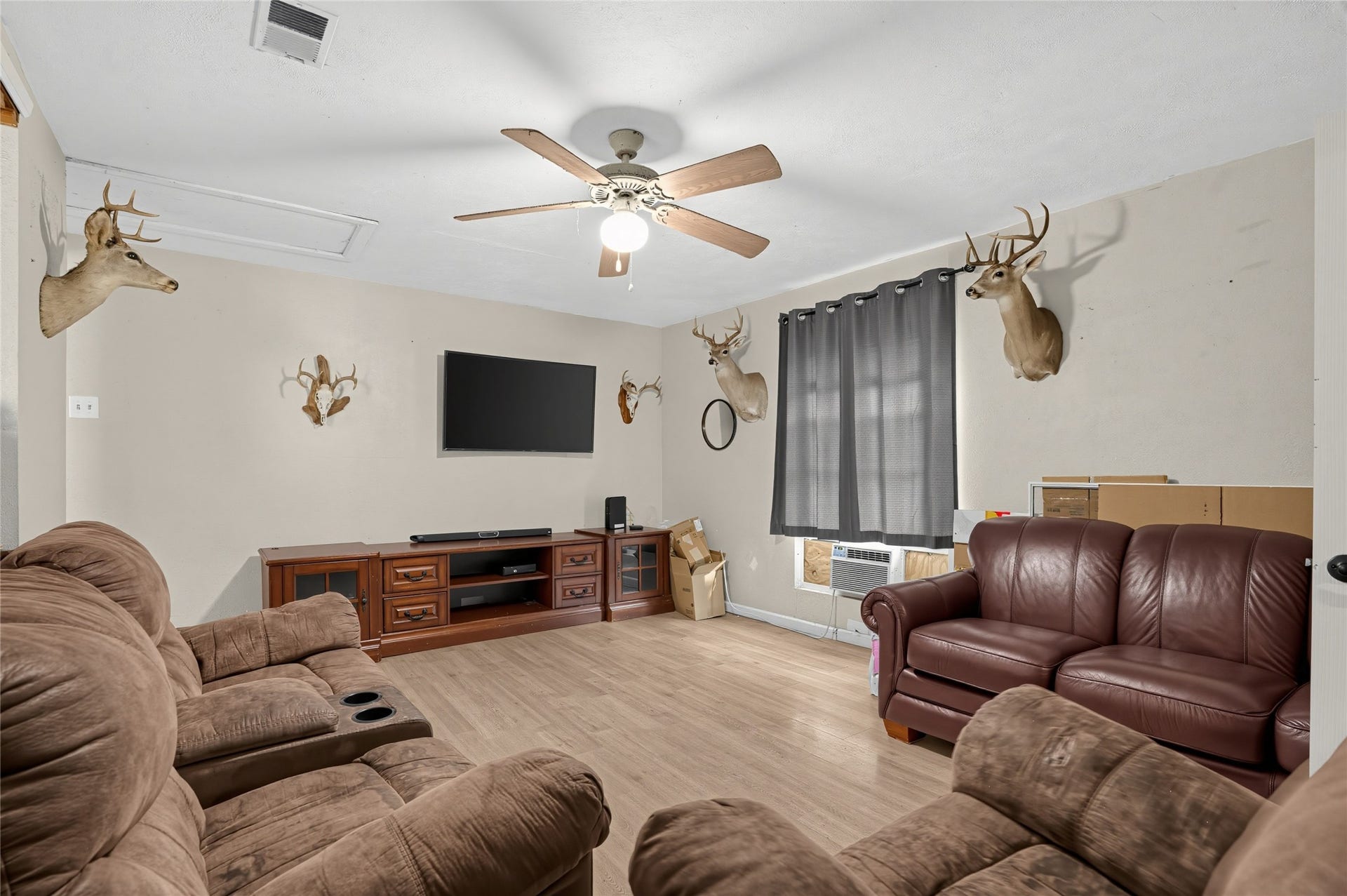 16887 Main Street, Splendora, TX 77372