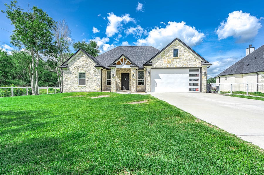 Property photo for 8032 Short Road, Needville, TX