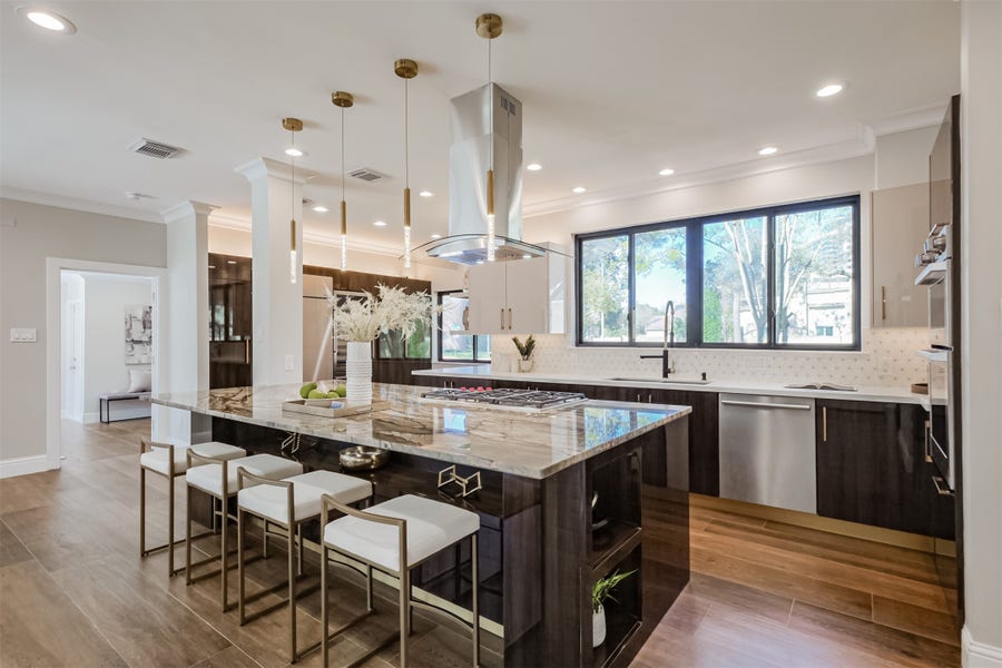 Property photo for 502 Lee Shore Lane, Houston, TX