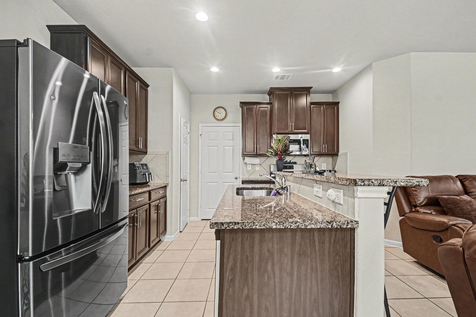 6521 Macroom Meadows Lane, Houston, TX 77048