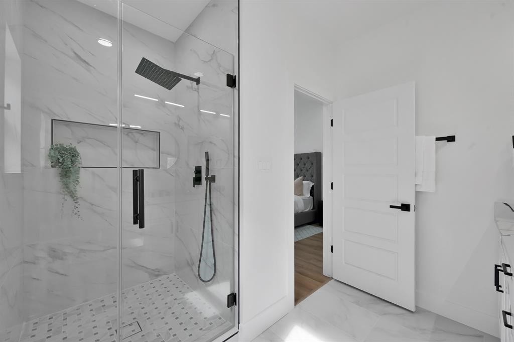 3334 Francis Street, #B, Houston, TX 77004 3334 Francis Street, #B, Houston, TX 77004