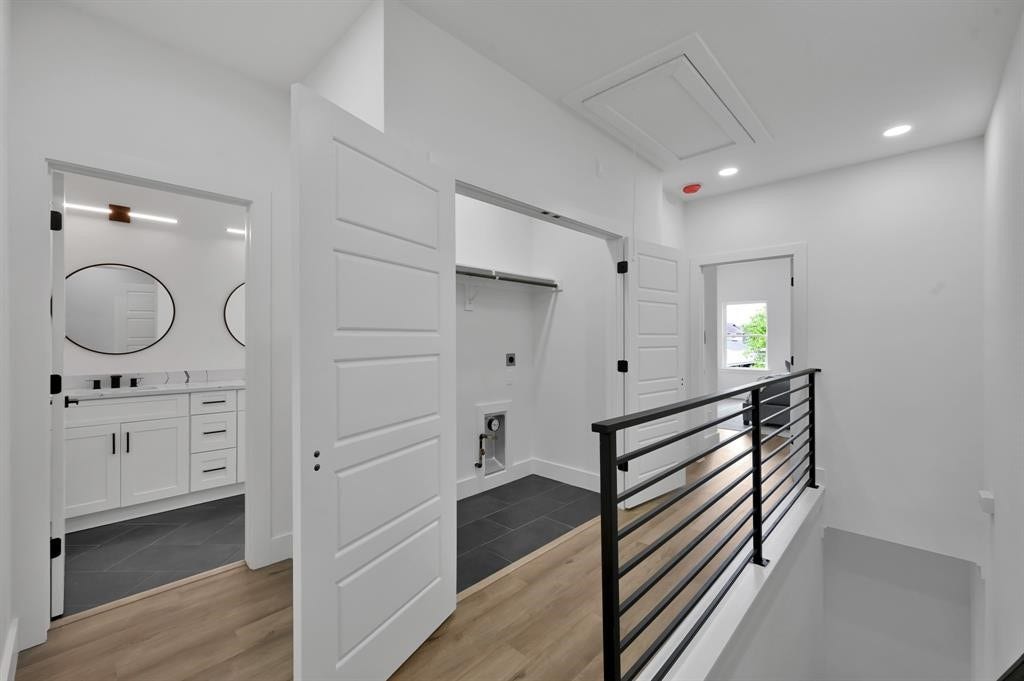 3334 Francis Street, #B, Houston, TX 77004 3334 Francis Street, #B, Houston, TX 77004