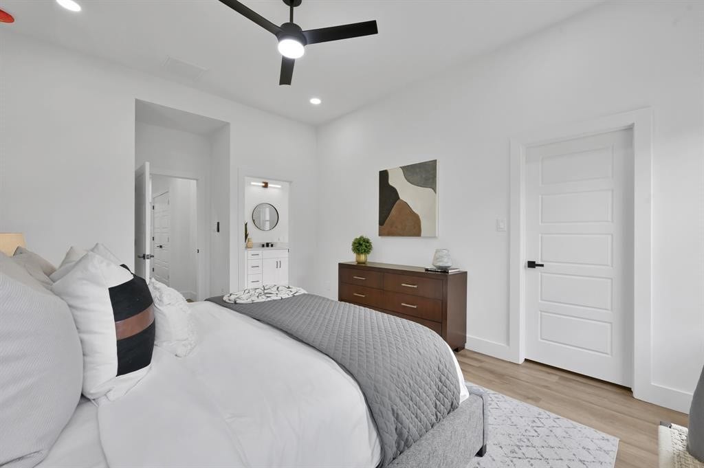 3334 Francis Street, #B, Houston, TX 77004 3334 Francis Street, #B, Houston, TX 77004