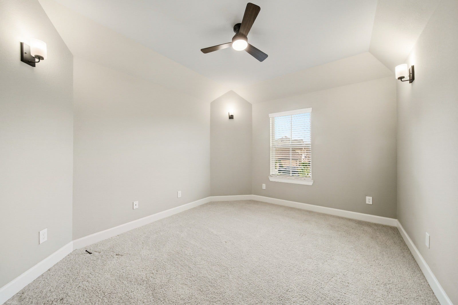702 Hooks Trail, League City, TX 77573 702 Hooks Trail, League City, TX 77573