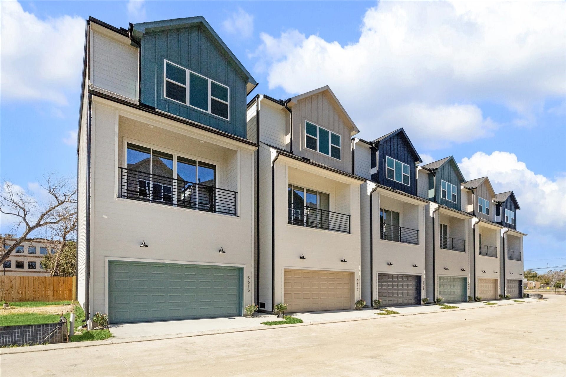 5603 Camino Encantado Drive, Houston, TX 77091 5603 Camino Encantado Drive, Houston, TX 77091