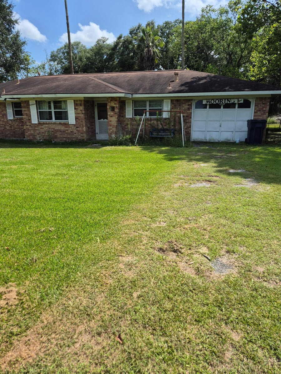 Property photo for 3810 Huisache Street, Damon, TX