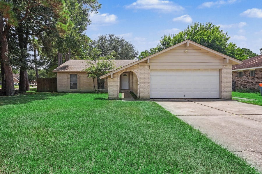 Property photo for 9403 Kilrenny Drive, Spring, TX