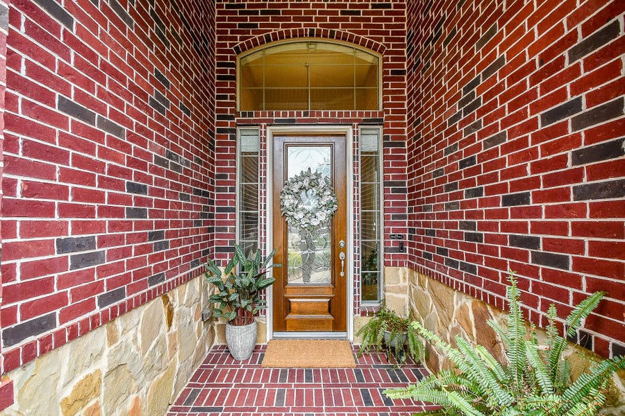 Property photo for 6518 Monrovia Lane, Sugar Land, TX