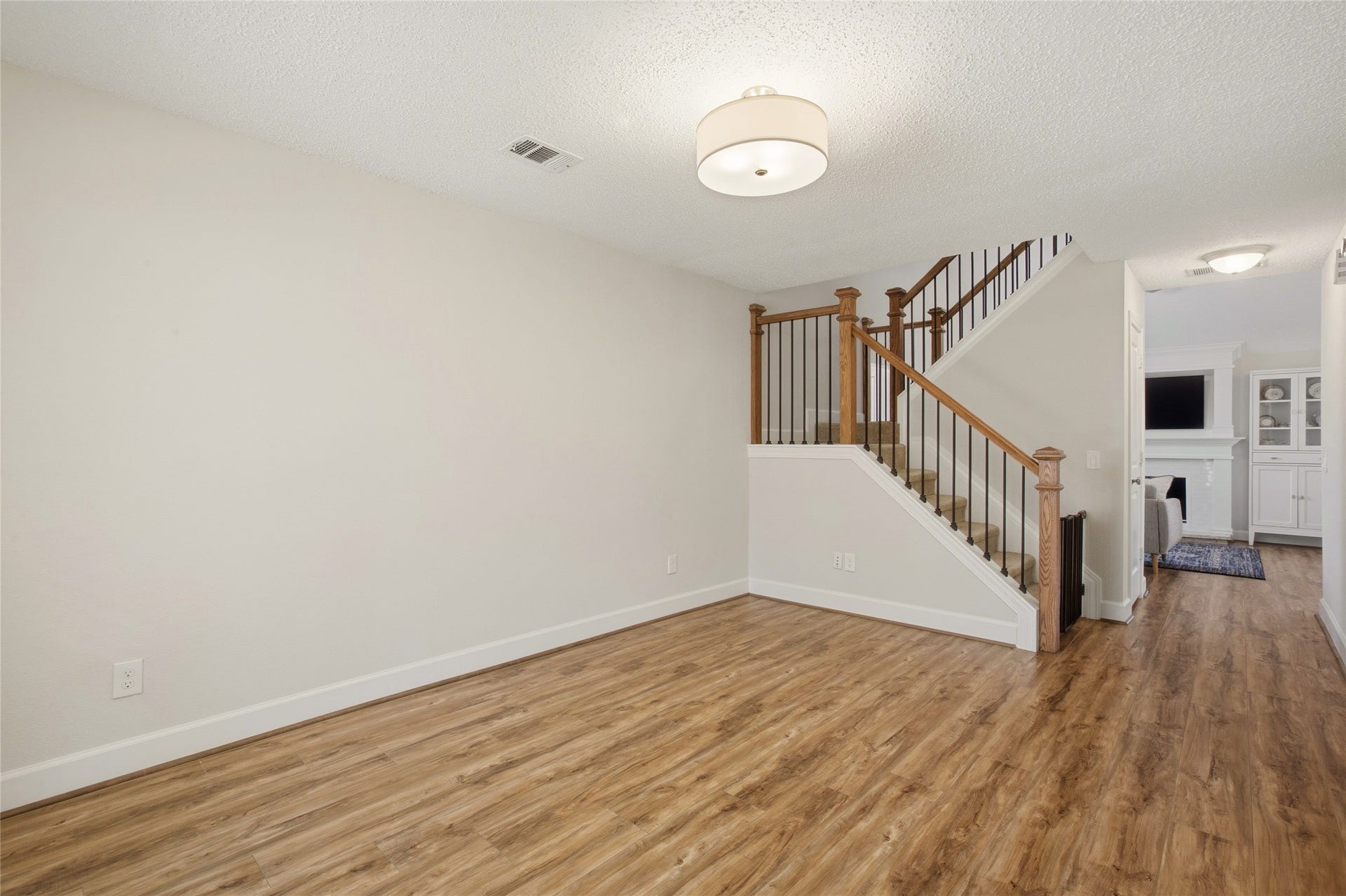 4422 Ranger Run, Sugar Land, TX 77479 4422 Ranger Run, Sugar Land, TX 77479
