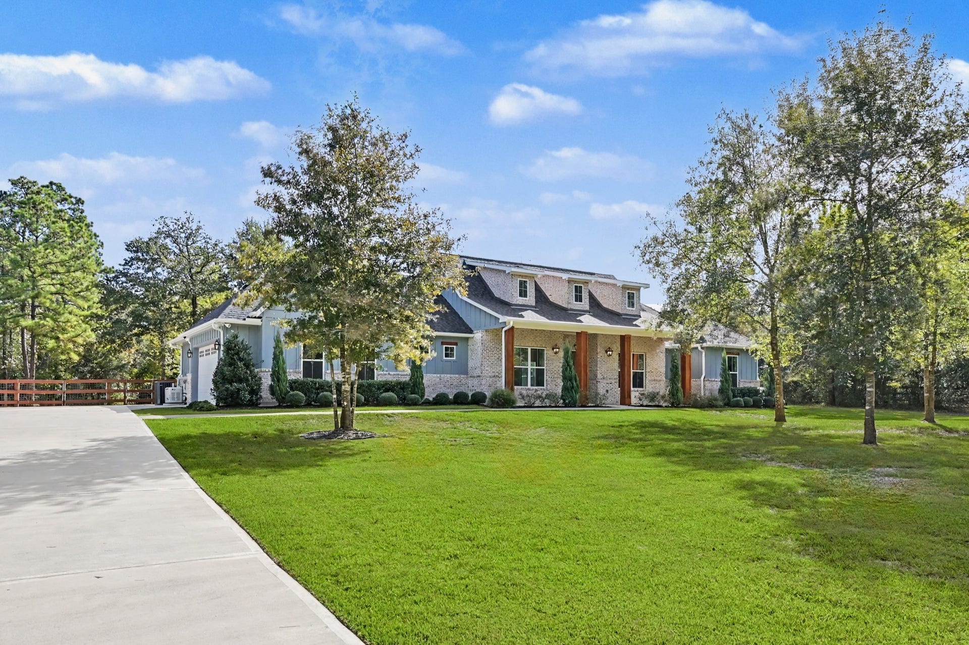 15624 Fire Sky Road, Willis, TX 77378 15624 Fire Sky Road, Willis, TX 77378