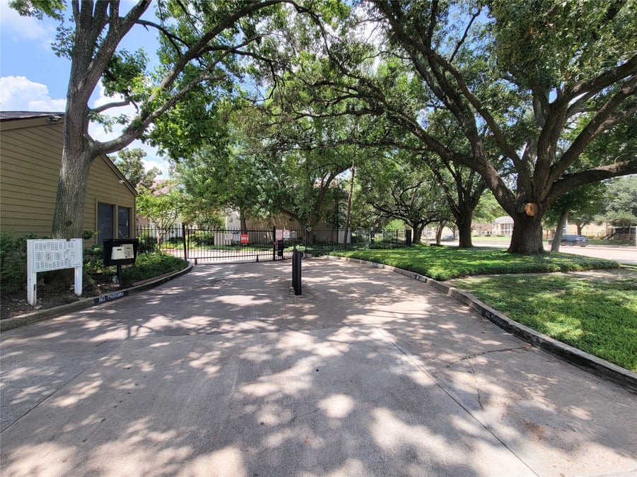 Property photo for 10047 Westpark Drive, #21, Houston, TX