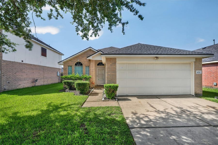 Property photo for 3838 St Simon Manor Drive, Houston, TX