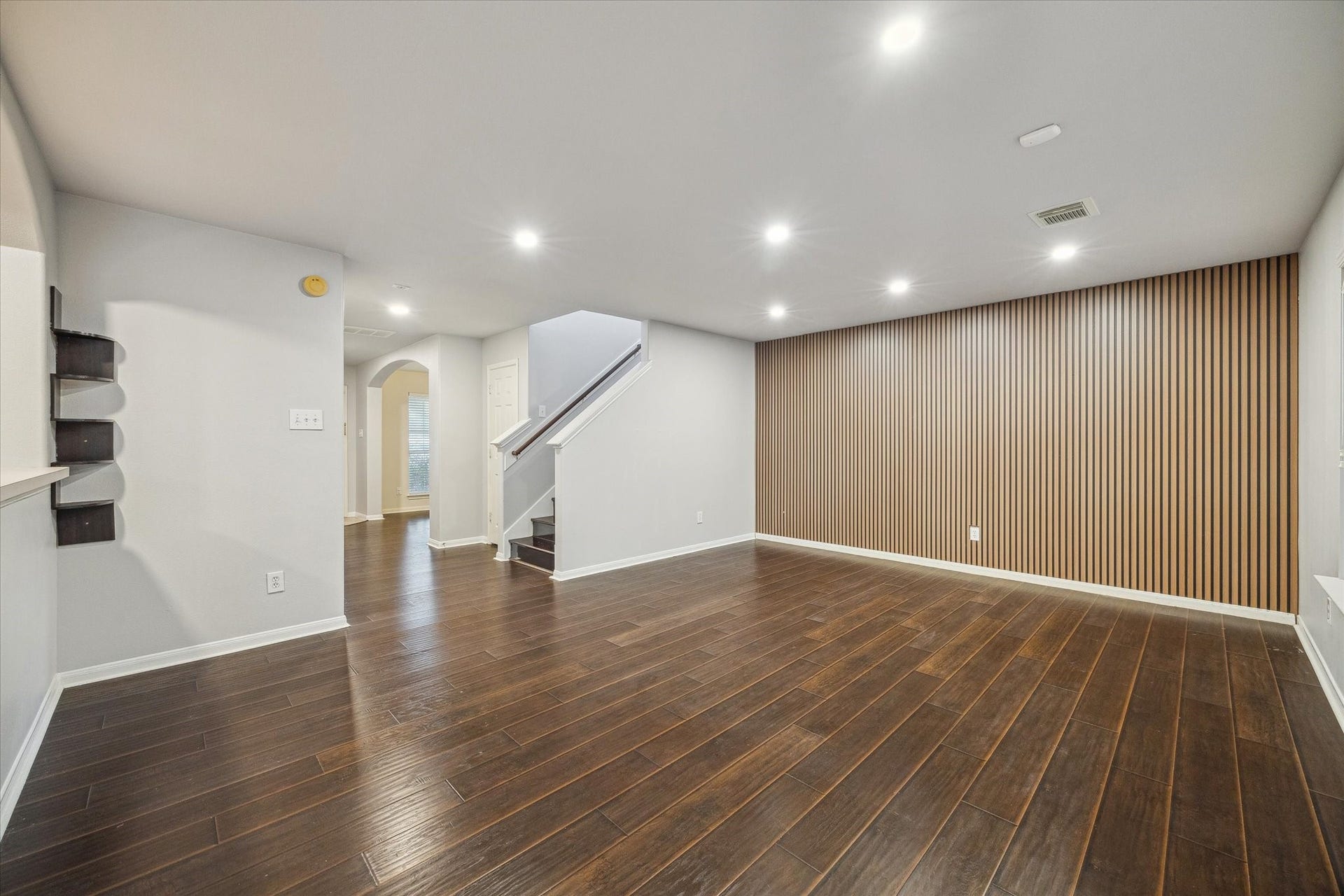 9842 Lynette Falls Drive, Houston, TX 77095 9842 Lynette Falls Drive, Houston, TX 77095