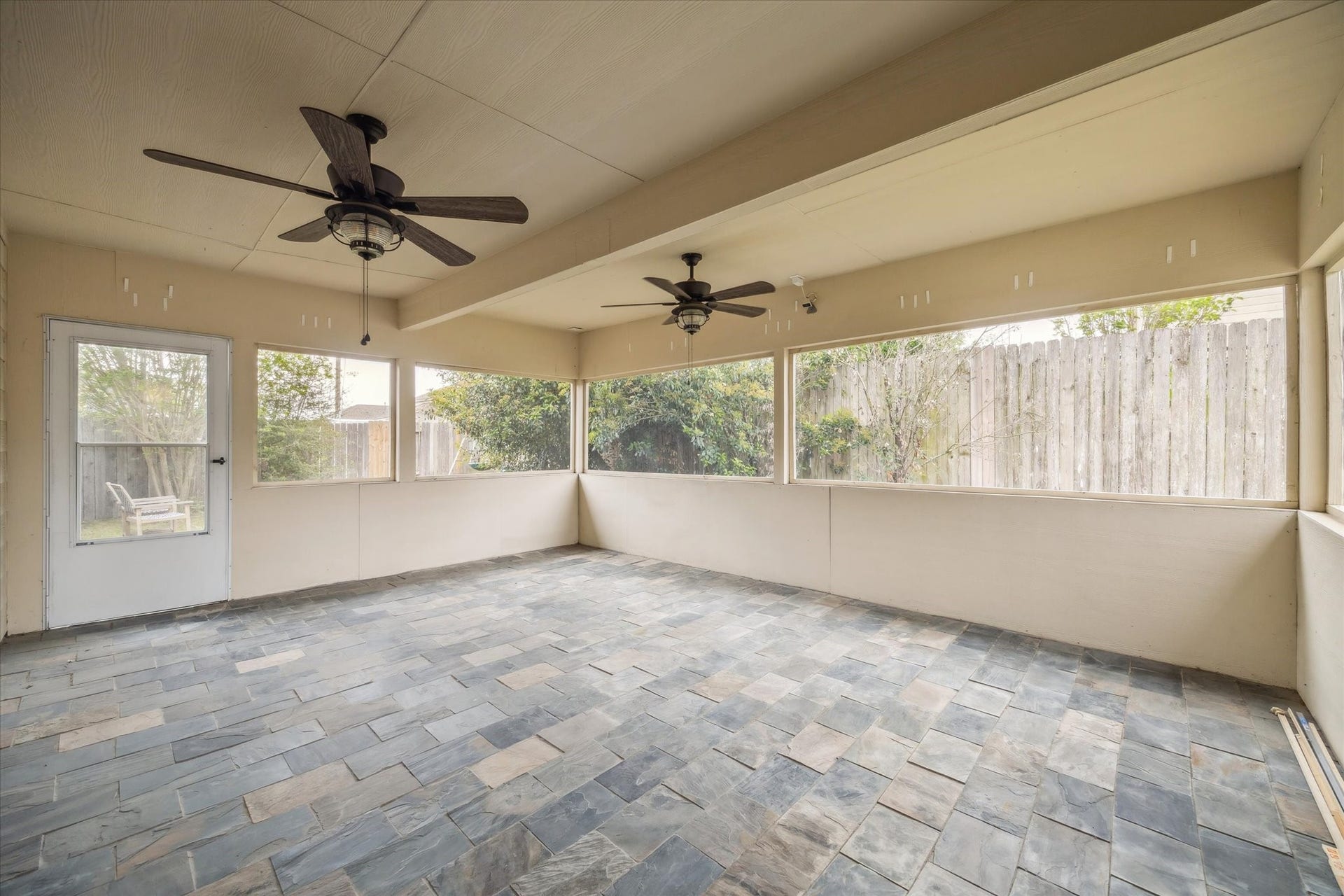 9842 Lynette Falls Drive, Houston, TX 77095 9842 Lynette Falls Drive, Houston, TX 77095