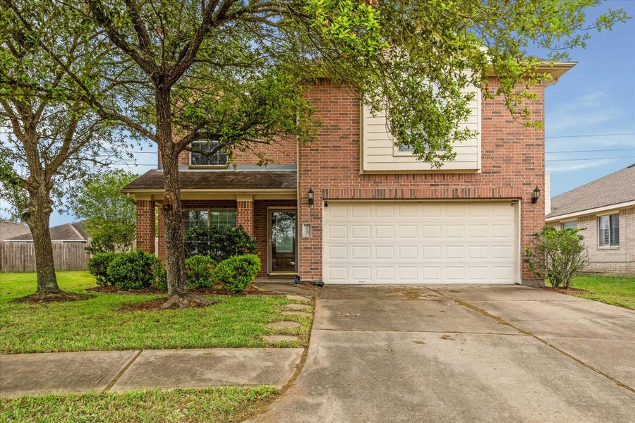 Property photo for 9842 Lynette Falls Drive, Houston, TX
