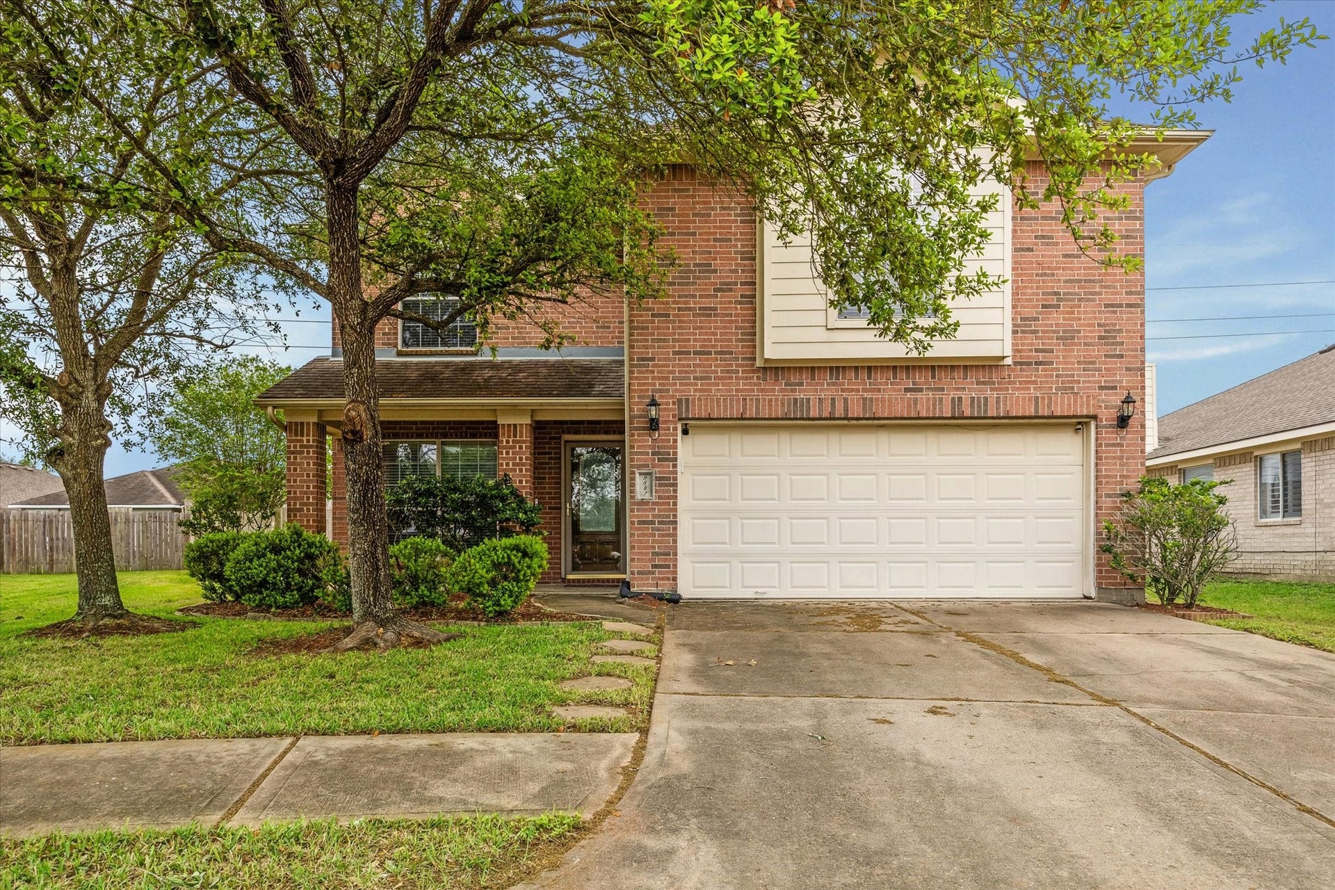 9842 Lynette Falls Drive, Houston, TX 77095 9842 Lynette Falls Drive, Houston, TX 77095