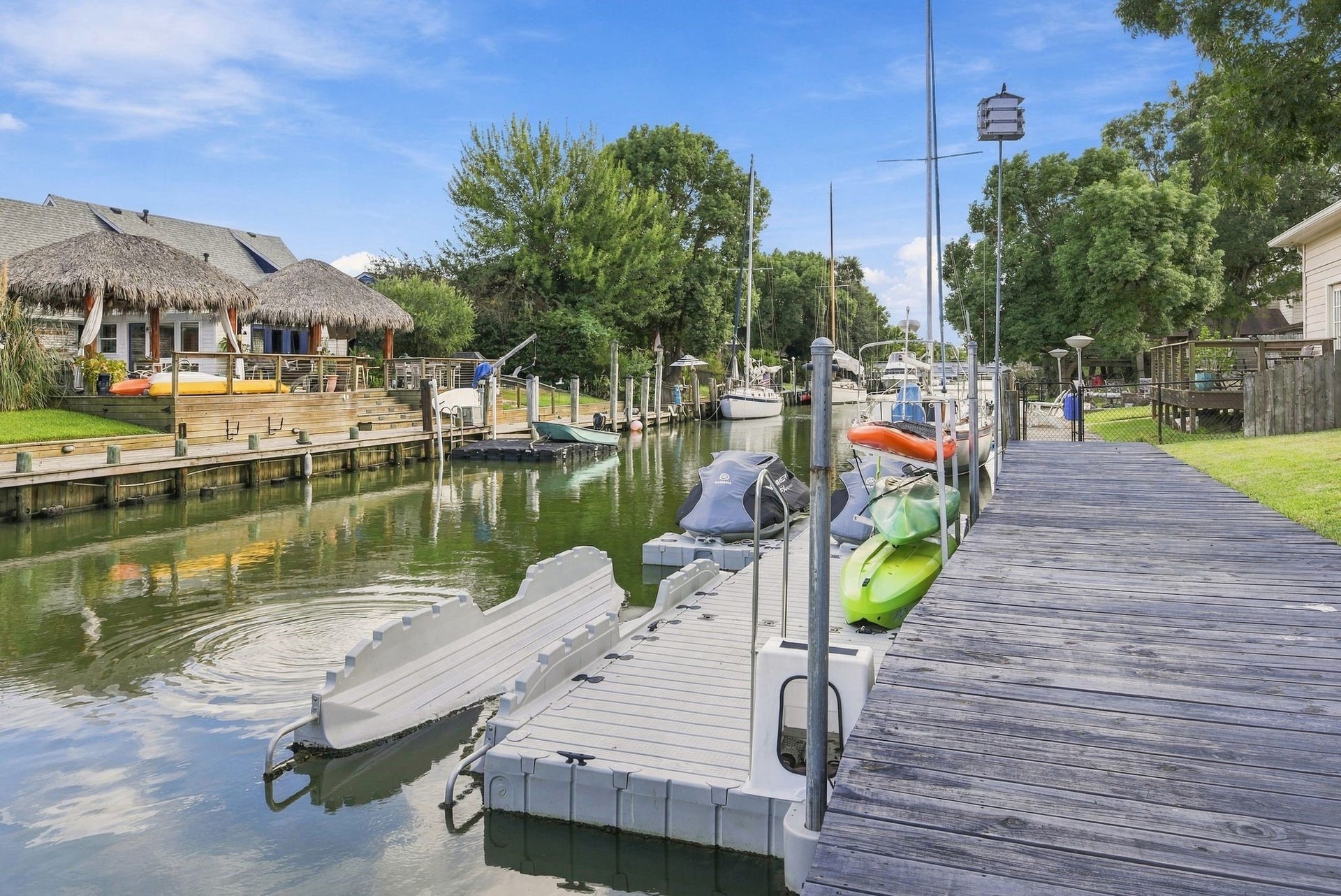 14 Harbor Lane, Kemah, TX 77565 The kayak jet dock conveys with the poperty as well as the kayaks for your paddling or fishing pleassure.